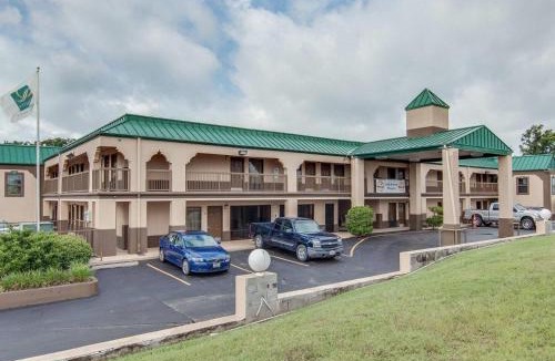 Mount Pleasant Hotel | Quality Inn Mt Pleasant