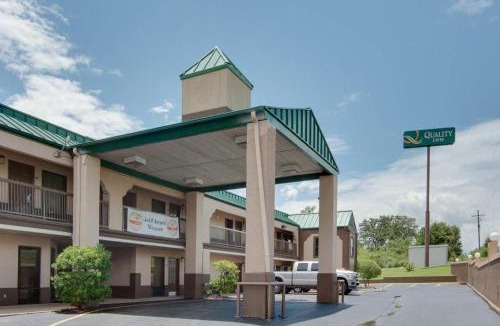 Mount Pleasant Hotel | Quality Inn Mt Pleasant