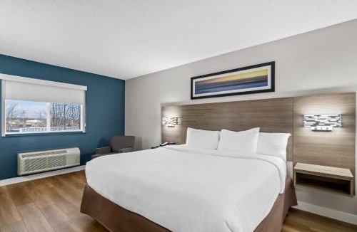 Neosho Hotel | Quality Inn Neosho