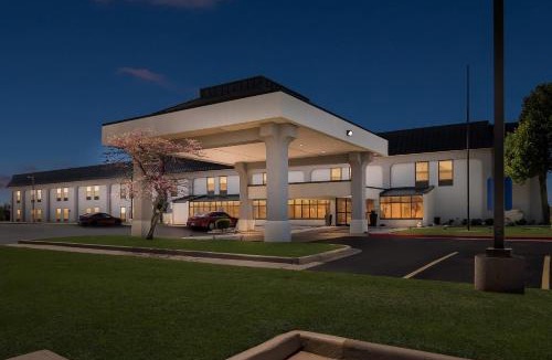 Norman Hotel | Quality Inn - Norman near University