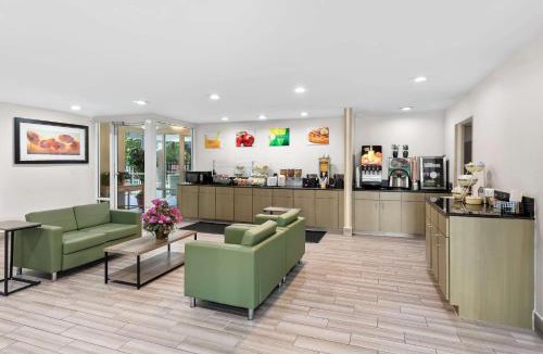 Northlake Hotel | Quality Inn Northlake