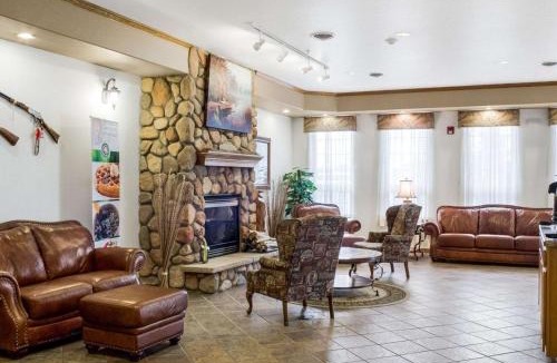 Oacoma Hotel | Quality Inn Oacoma - Chamberlain