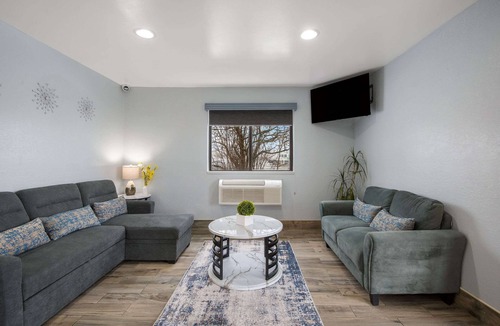 Oneida Hotel | Quality Inn Oneida near Casino