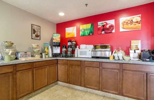 Osceola Hotel | Quality Inn Osceola