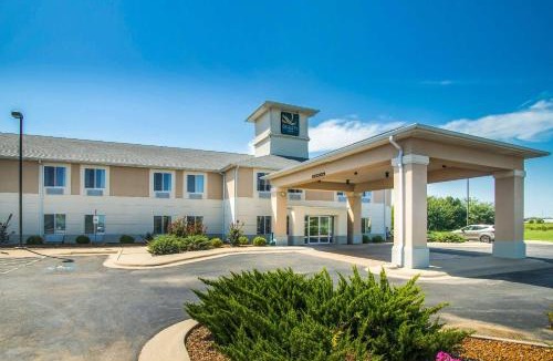 Parsons Hotel | Quality Inn Parsons North