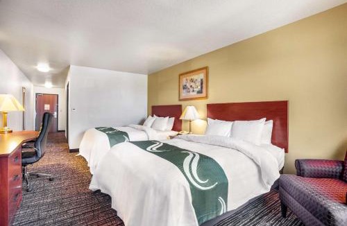 Parsons Hotel | Quality Inn Parsons North