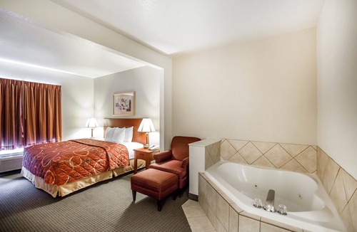 Parsons Hotel | Quality Inn Parsons North