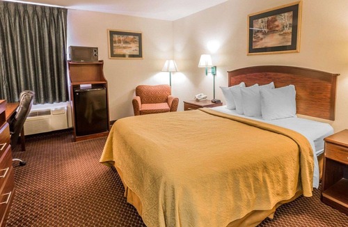 Pell City Hotel | Quality Inn Pell City I-20 exit 158