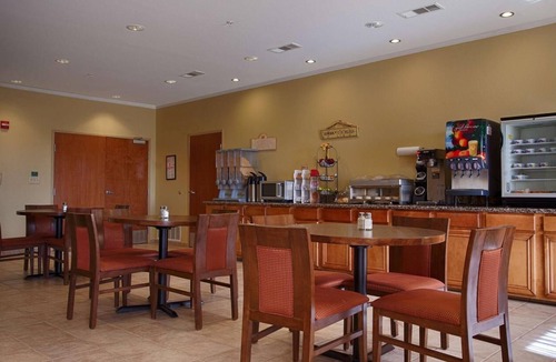 Perryton Hotel | Quality Inn Perryton