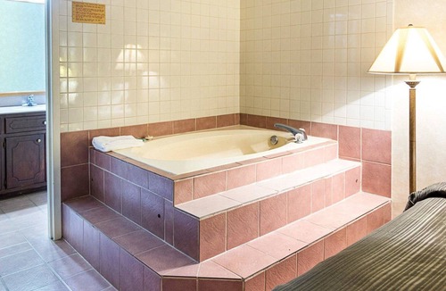 Petersburg Hotel | Quality Inn Petersburg Fort Lee Area