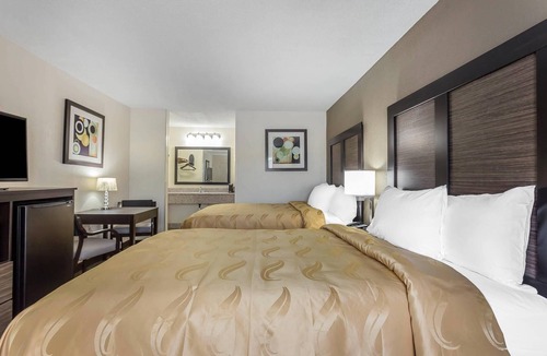 Southern Pines Hotel | Quality Inn Pinehurst Area
