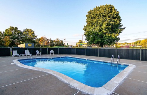 Plainfield Hotel | Quality Inn Plainfield I-395