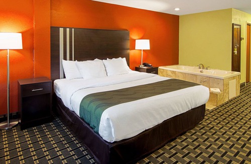 Plainfield Hotel | Quality Inn Plainfield I-395