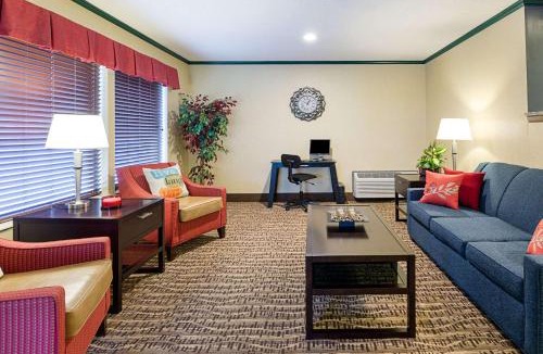 Princeton Hotel | Quality Inn Princeton