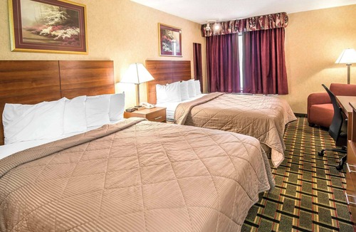 Raton Hotel | Quality Inn Raton, NM