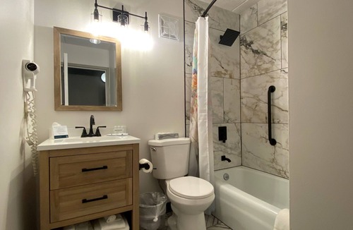 Rhinelander Hotel | Quality Inn Rhinelander