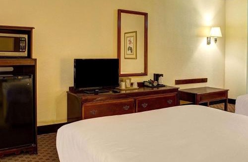 Mosby Hotel | Quality Inn Richmond North