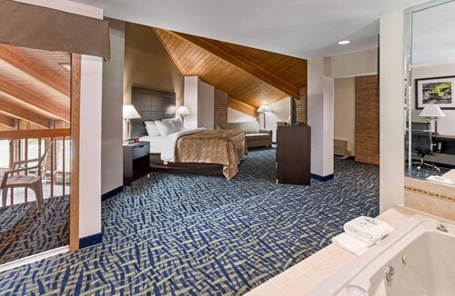 Rochelle Hotel | Quality Inn Rochelle