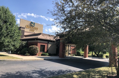 Rochester Hotel | Quality Inn Rochester