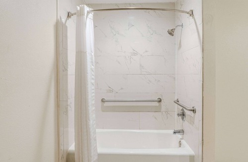 Fulton Hotel | Quality Inn Rockport on Aransas Bay