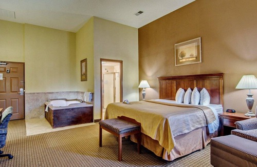 Salem Hotel | Quality Inn Salem - I-81