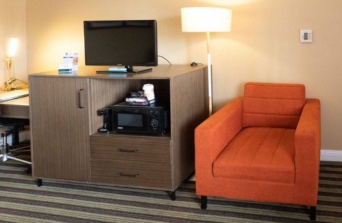 Salinas Hotel | Quality Inn Salinas City Center Area