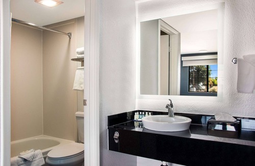 Southside Hotel | Quality Inn Santa Fe New Mexico