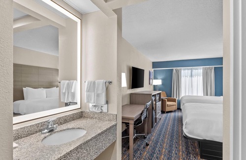 Shepherdstown Hotel | Quality Inn Shepherdstown