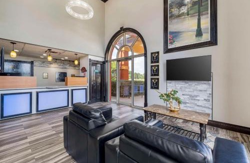 Siloam Springs Hotel | Quality Inn Siloam Springs West