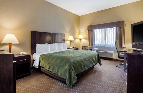 Smyrna Hotel | Quality Inn Smyrna