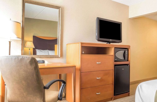 Spring Valley Hotel | Quality Inn Spring Valley - Nanuet