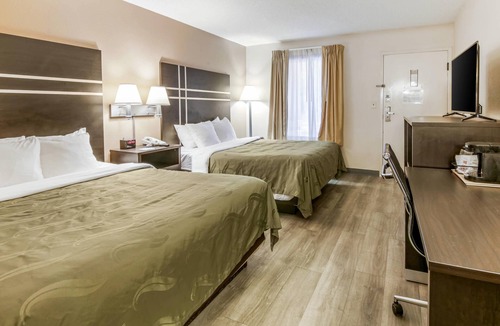 Stone Mountain Hotel | Quality Inn Stone Mountain