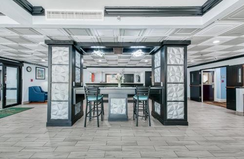 North Little Rock Hotel | Quality Inn & Suites North Little Rock