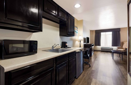North Myrtle Beach Hotel | Quality Inn & Suites North Myrtle Beach