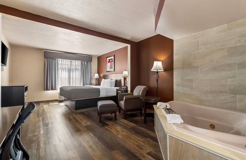 North Myrtle Beach Hotel | Quality Inn & Suites North Myrtle Beach