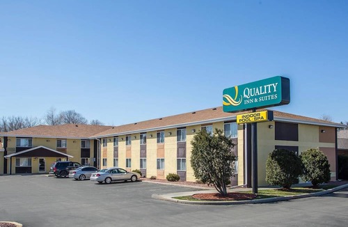 West Bend Hotel | Quality Inn & Suites