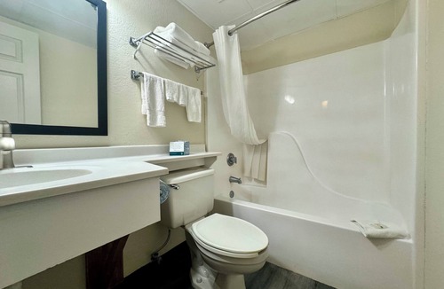 Alexandria Hotel | Quality Inn & Suites Alexandria