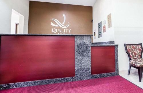 Altoona Hotel | Quality Inn & Suites Altoona - Des Moines