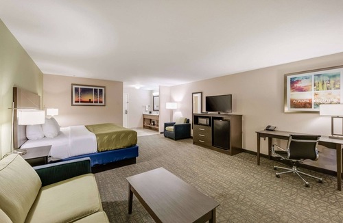 Ardmore Hotel | Quality Inn & Suites Ardmore