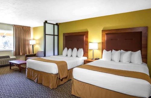 North Bend Hotel | Quality Inn & Suites at Coos Bay
