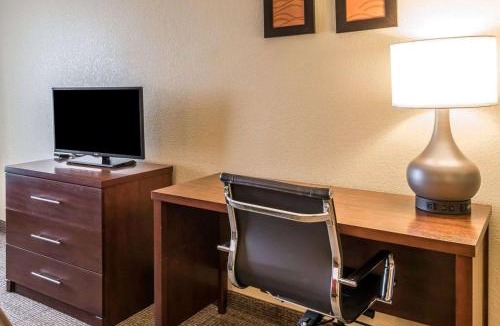 Bethany Hotel | Quality Inn & Suites Bethany