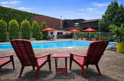 District des Promenades Hotel | Quality Inn & Suites