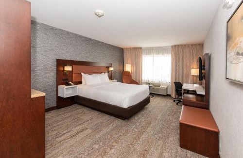 Val-d'Or Hotel | Quality Inn & Suites