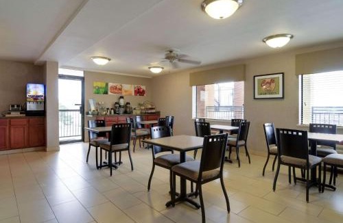Clarksville Hotel | Quality Inn & Suites Clarksville