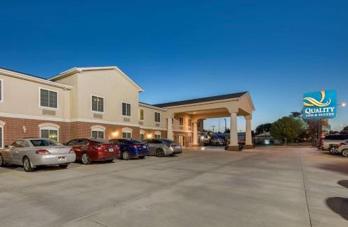 Clayton Hotel | Quality Inn & Suites Clayton, NM