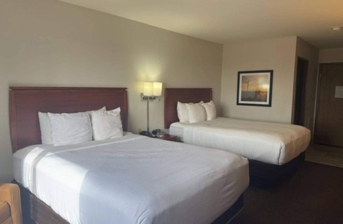 Colby Hotel | Quality Inn & Suites Colby