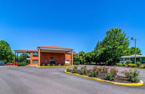 Creedmoor Hotel | Quality Inn & Suites Creedmoor - Butner