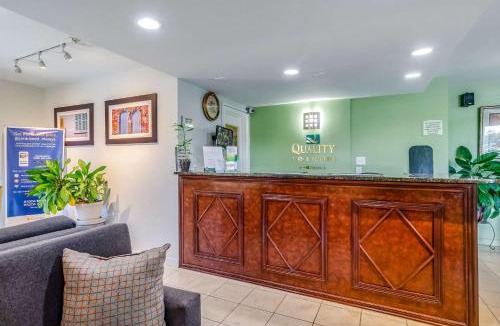 Creedmoor Hotel | Quality Inn & Suites Creedmoor - Butner
