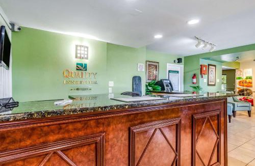 Creedmoor Hotel | Quality Inn & Suites Creedmoor - Butner