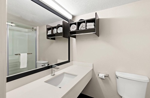 Dumas Hotel | Quality Inn & Suites Dumas